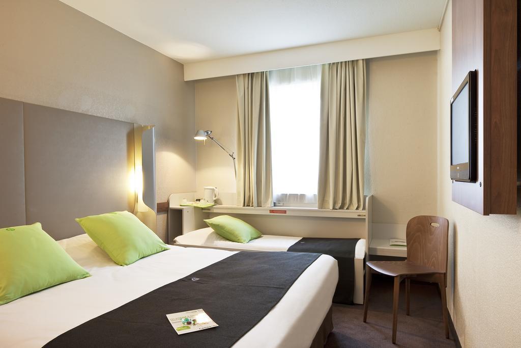Campanile Hotel Бове Экстерьер фото