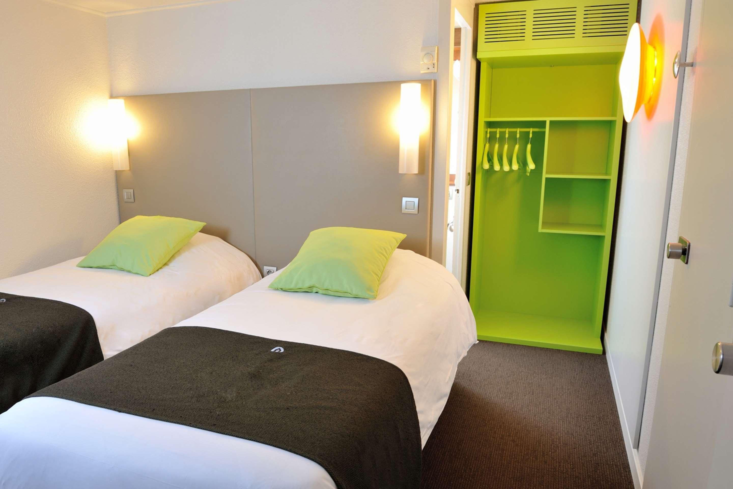 Campanile Hotel Бове Экстерьер фото