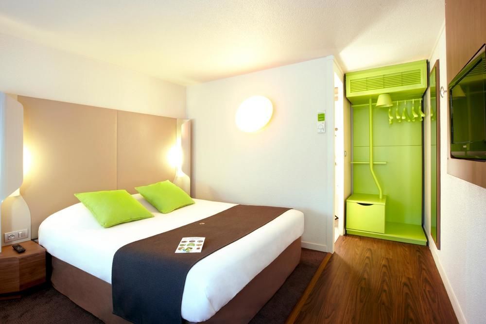 Campanile Hotel Бове Экстерьер фото